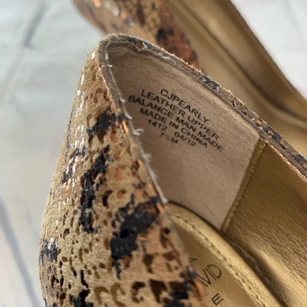 CIRCA JOAN & DAVID LUXE CJPearly Platform Heels